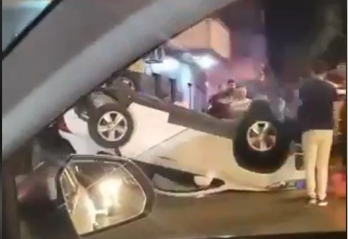 Nəsimi rayonunda minik avtomobili aşıb - ANBAAN VİDEO Nəsimi rayonunda minik avtomobili aşıb - ANBAAN VİDEO