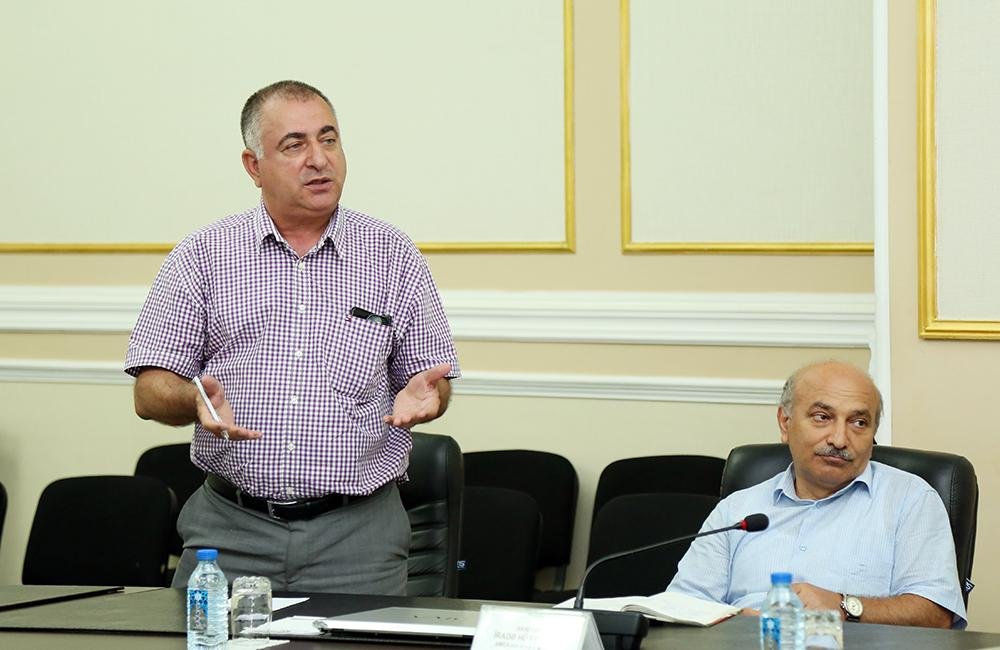 AMEA-da Qərbi Azərbaycandakı yer adları ilə bağlı komissiya YARADILDI – FOTO   - foto 5