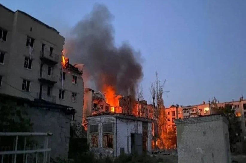 Rusiya Ukrayna şəhərinə raket atdı - 7 ölü, 67 yaralı var