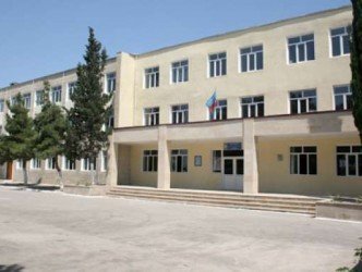 Bakı məktəbində bir sinfin bütün şagirdləri ali məktəbə QƏBUL OLUB – FOTO 