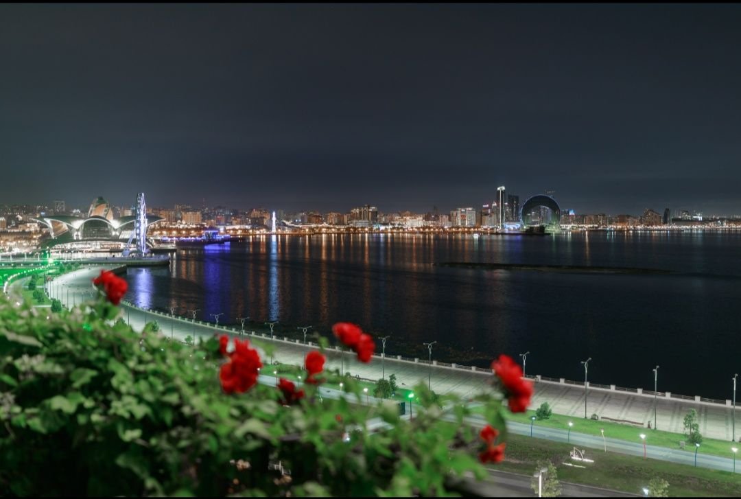 Memarlıq simfoniyası: Bakının ən eksklüziv binası mənzillərin satışına başlayır - foto 1