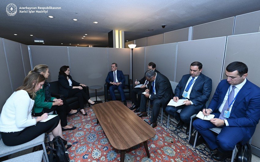 Ceyhun Bayramov Yuri Kimi Qarabağdakı lokal antiterror tədbirləri barədə MƏLUMATLANDIRDI - FOTO 