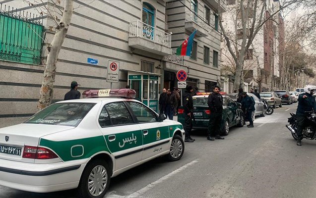 Azərbaycan səfirliyinə hücum edən şəxsin ağır cəzalandırılması tələb olunur