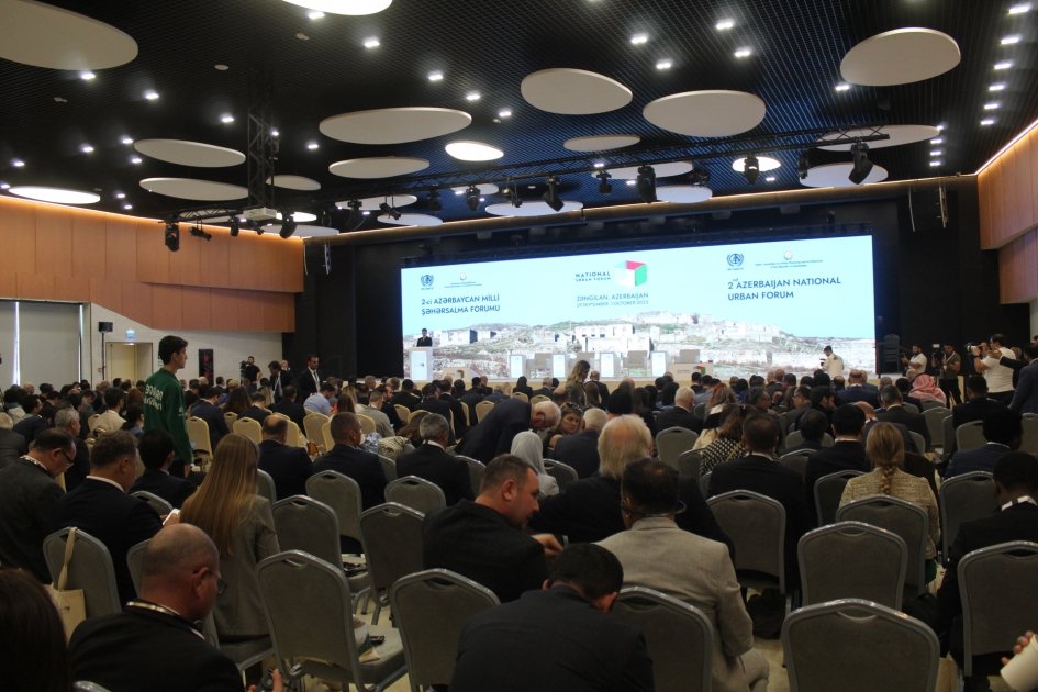 Zəngilandakı Forum plenar sessiyalarda işini davam etdirib - FOTO/VİDEO  - foto 4