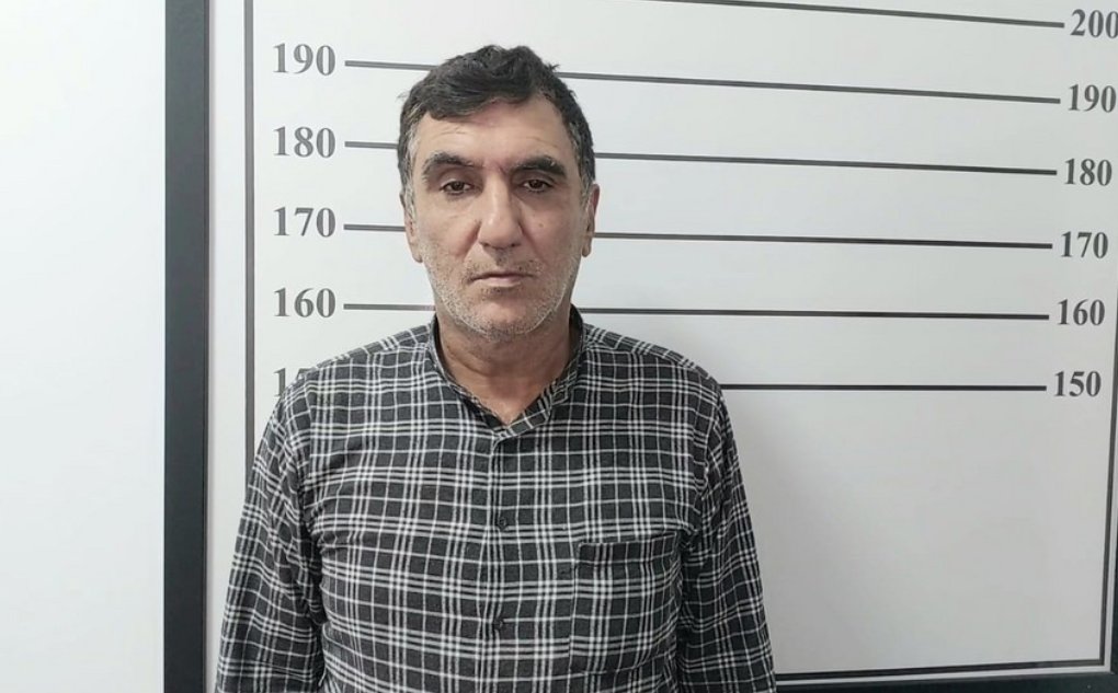 Bakıya narkotik gətirən İran vətəndaşı saxlanıldı - FOTO Bakıya narkotik gətirən İran vətəndaşı saxlanıldı - FOTO