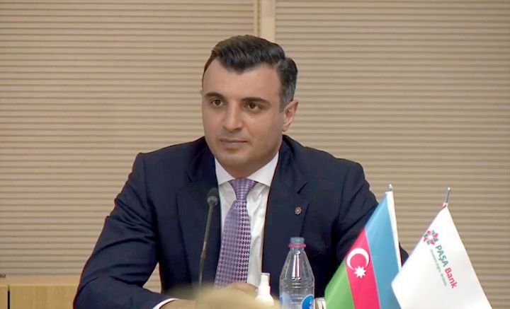 Cəmi 3 ay əvvəl “problem yoxdur” demişdi - Bu gün isə bank bağlandı Cəmi 3 ay əvvəl “problem yoxdur” demişdi - Bu gün isə bank bağlandı