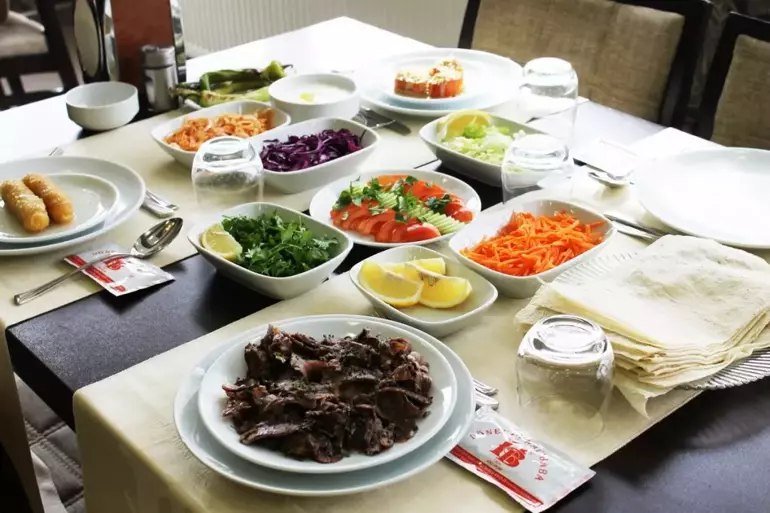 Azərbaycanda restoran qiymətlərinə nəzarət edən QURUM YARADILACAQ? – AÇIQLAMA 