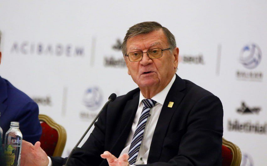 Avropa Voleybol Konfederasiyasının prezidenti Bakıya GƏLİR 