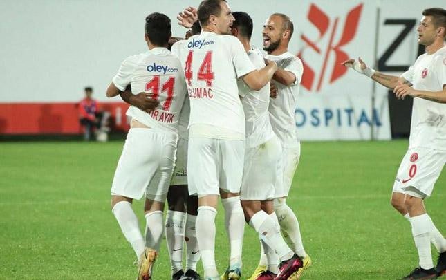 Futbolçularımız Türkiyədə qarşılaşdı, bərabərlik QEYDƏ ALINDI 