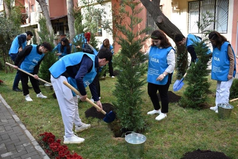 Nəsimidə yeni “Bizim Həyət”in açılışı oldu - FOTO - foto 2