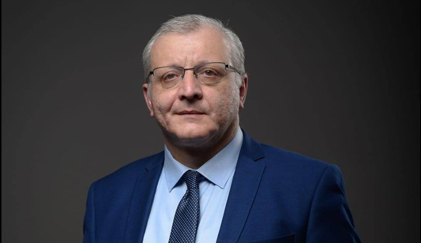 Suren Surenyants: “Qərb Ermənistan üçün yeni tələlər qurur”