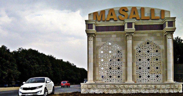 Masallıda qanunsuz silahlar polisə təhvil verilib - FOTO