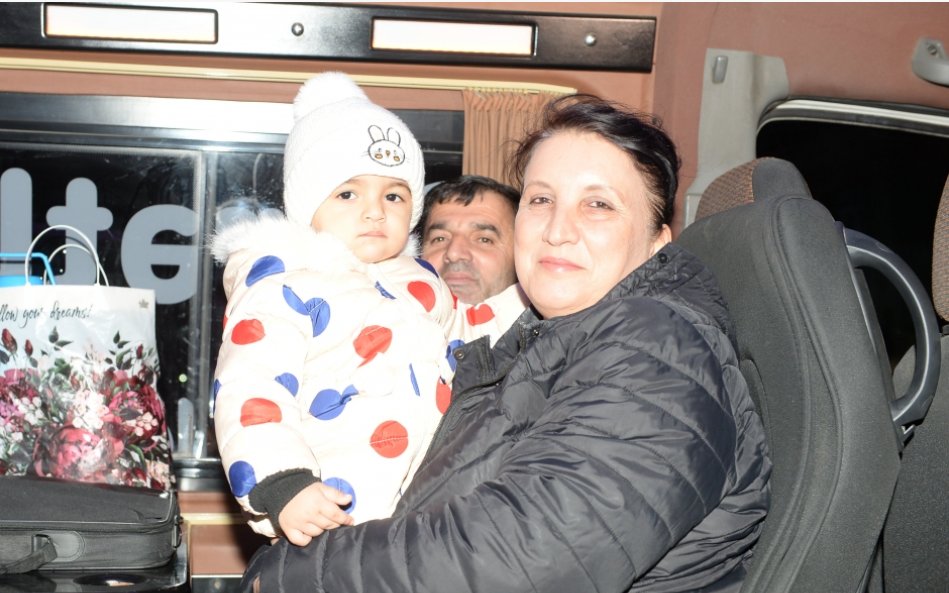 Füzuli şəhərinə növbəti köç karvanı yola düşdü - FOTO