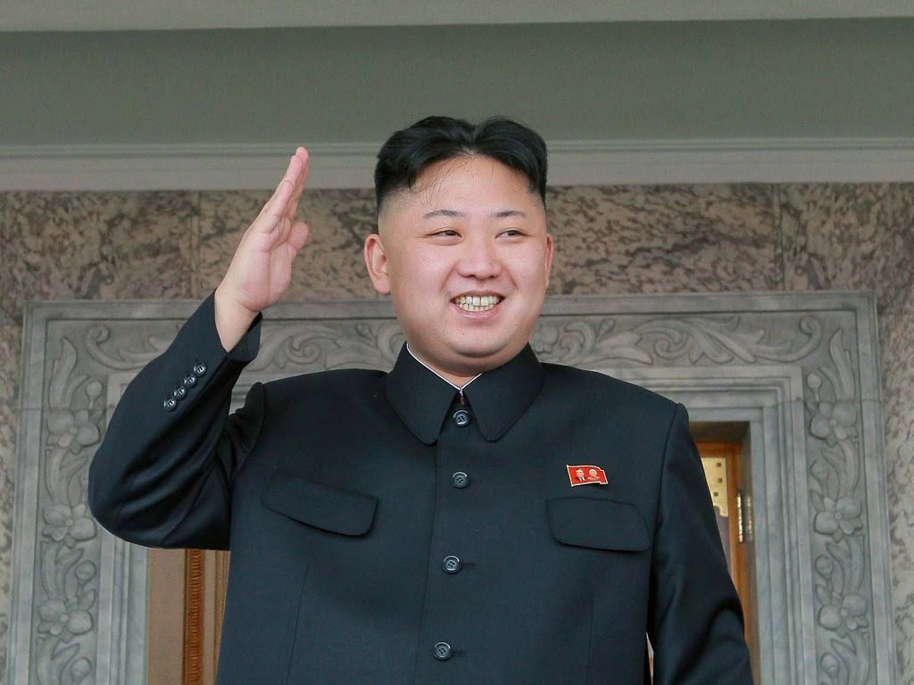 Kim Çen İn qızı ilə kameralar qaşısına keçdi – VİDEO  