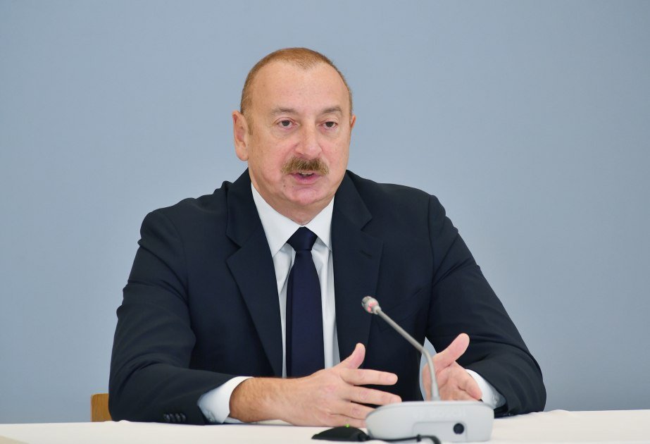 İlham Əliyev: “Cənab Borel, ola bilər ki, yuxular görür” - VİDEO