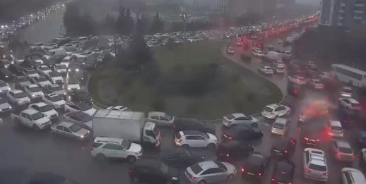 Bakıda körpünün çökməsi xəbəri təkzib edildi - VİDEO