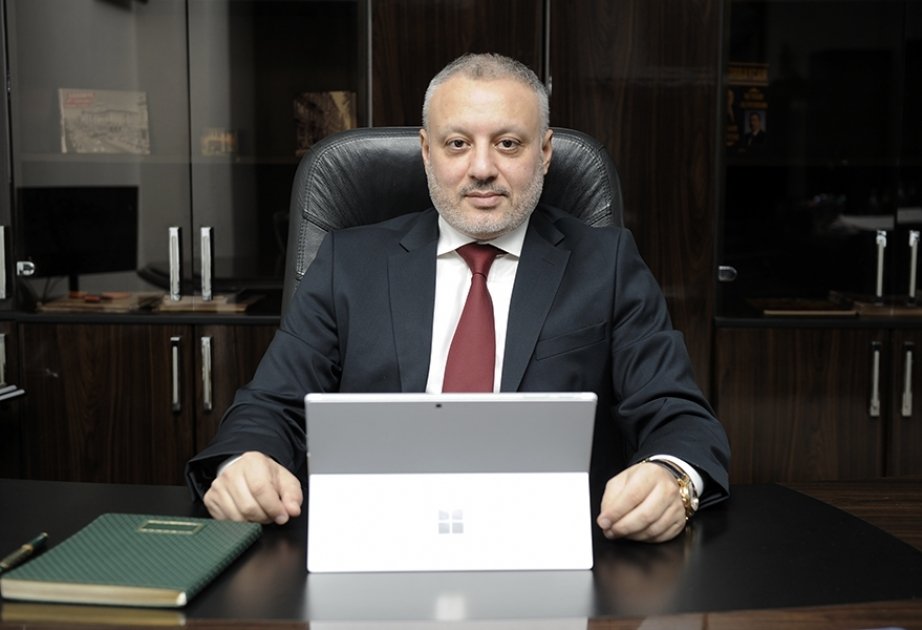 Peşəkar Futbol Liqasının prezidenti Xankəndinə gedərkən QƏZAYA DÜŞDÜ - VİDEO Peşəkar Futbol Liqasının prezidenti Xankəndinə gedərkən QƏZAYA DÜŞDÜ - VİDEO
