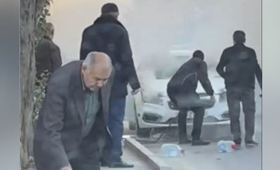 Bakıda avtomobil alışaraq YANDI – VİDEO  