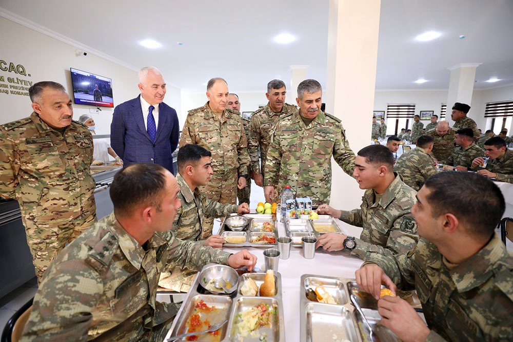 Zakir Həsənovdan Şərqi Zəngəzurda xidmət edən hərbçilərə TAPŞIRIQ - FOTO/VİDEO - foto 4
