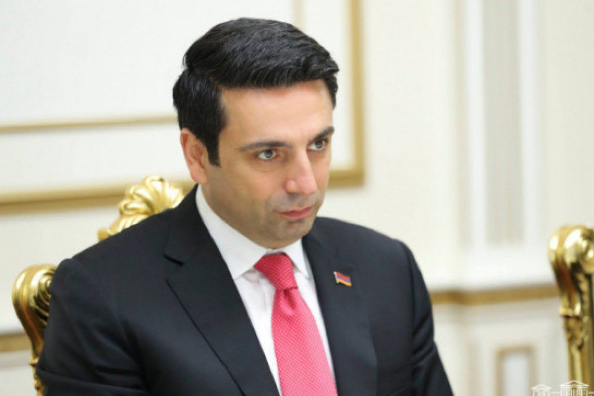 Alen Simonyan: “İrəvan və Bakı arasında sülh heç vaxt bu qədər yaxın olmayıb”