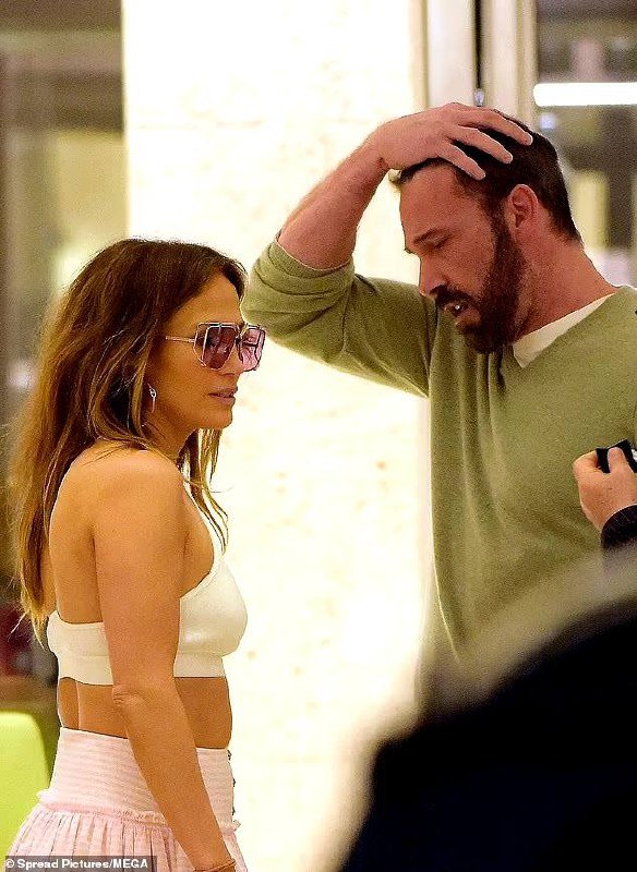 Yeni ilin ilk günündə Cennifer əri Benlə DALAŞDI, sonra isə... - FOTO - foto 2