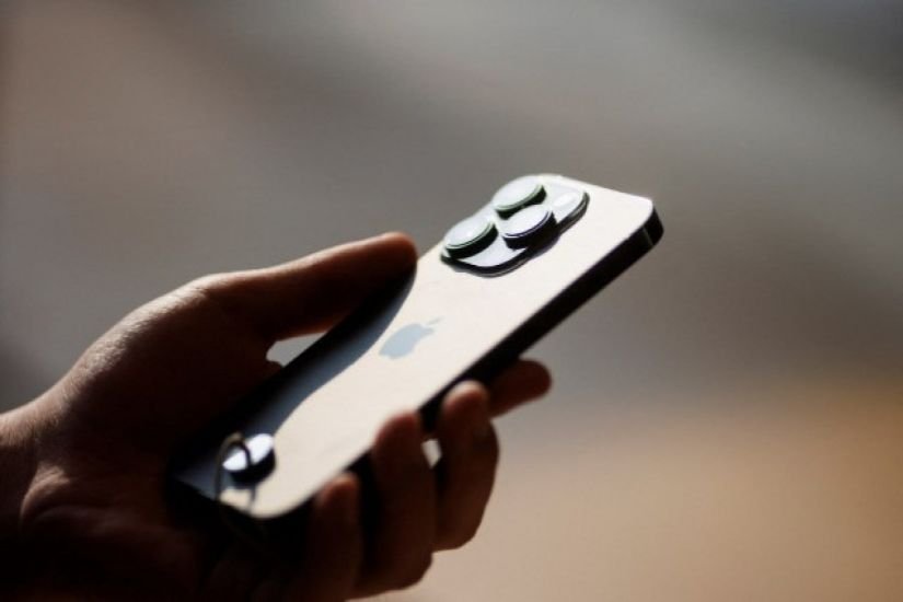 Rusiyada bu şəxslərə “iPhone”dan istifadə etmək QADAĞAN EDİLDİ