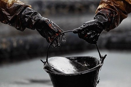 Şirvanda neft quyusundan qaz püskürüb