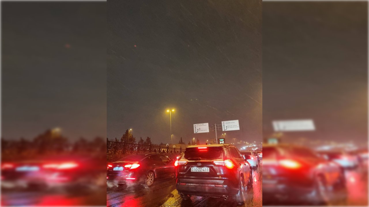 Bakıya yağan qar və iflic olan yollar - VİDEO