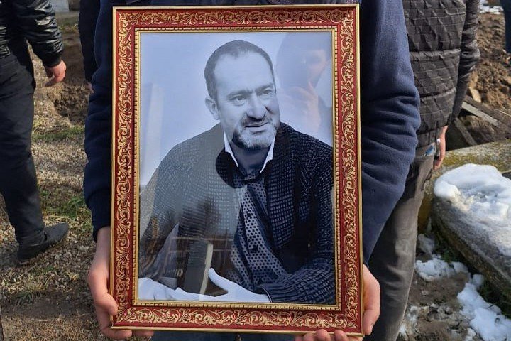 Jurnalist Səbuhi Məmmədli dəfn olundu – FOTO Jurnalist Səbuhi Məmmədli dəfn olundu – FOTO