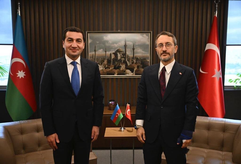 Hikmət Hacıyev Türkiyədə Fəxrəddin Altunla görüşdü – FOTO  