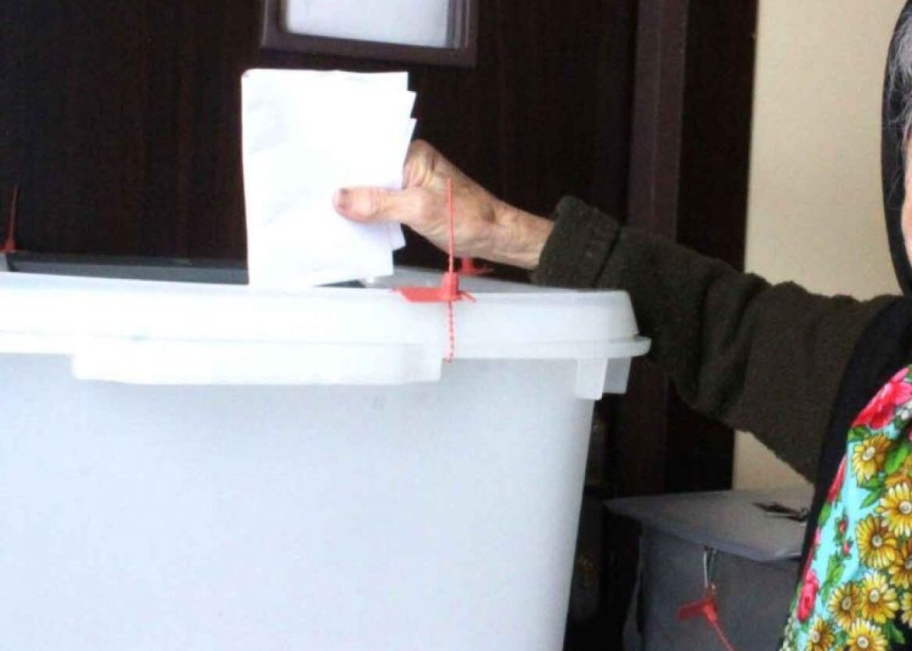 Azərbaycanın ən yaşlı seçicisinin 124 yaşı var 