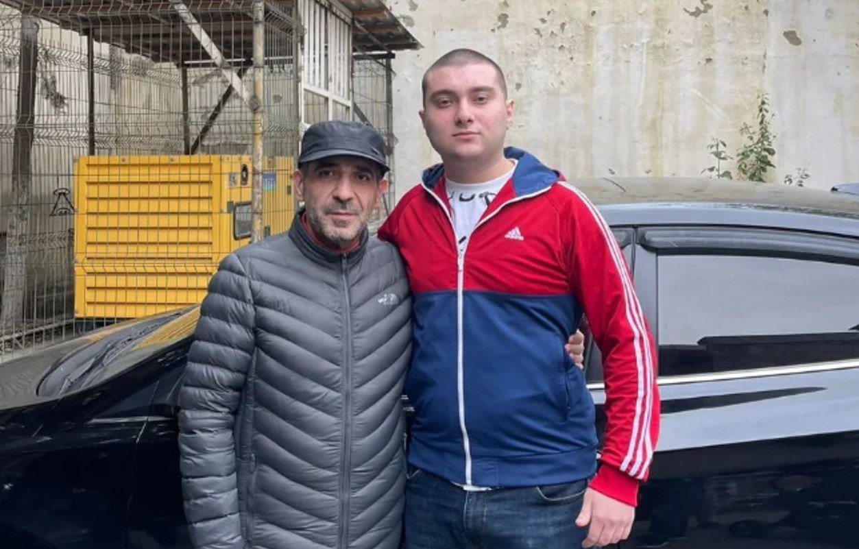 Nurlan Əzizbəylinin hərbi xidmətdə olan oğlunun səhhəti pisləşib – FOTO 