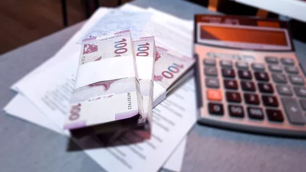 Əhalinin banklardakı əmanətlərin 70 faizə qədəri milli valyutadadır Əhalinin banklardakı əmanətlərin 70 faizə qədəri milli valyutadadır