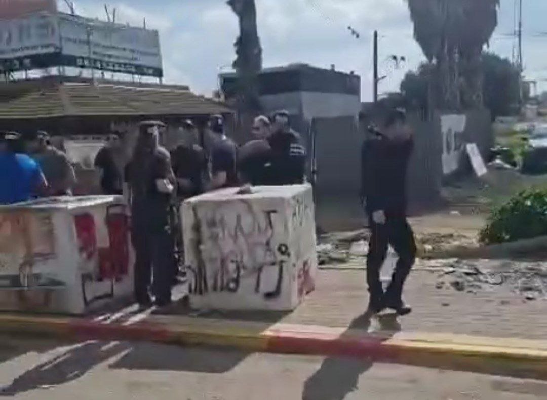 İsraildə terror aktı: 4 ölü, 6 yaralı – VİDEO İsraildə terror aktı: 4 ölü, 6 yaralı – VİDEO