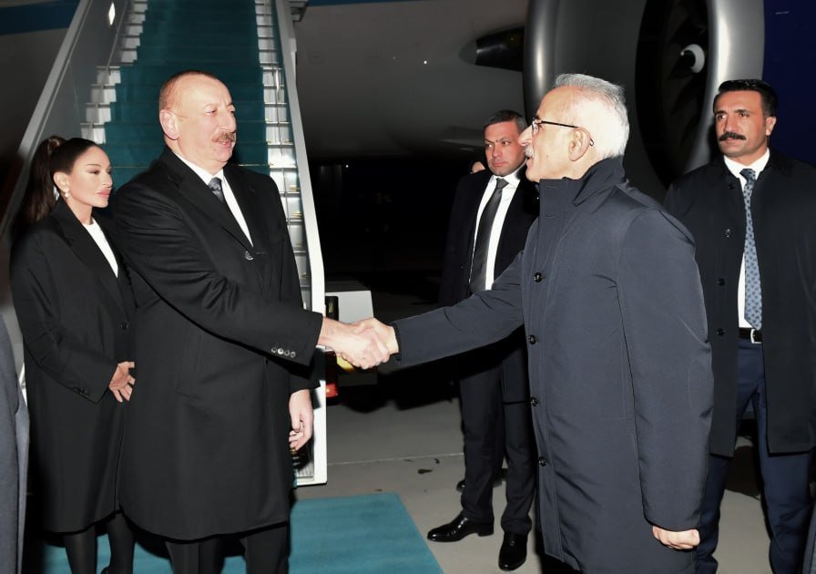 İlham Əliyev Türkiyəyə rəsmi səfərə getdi - FOTO-VİDEO - foto 4