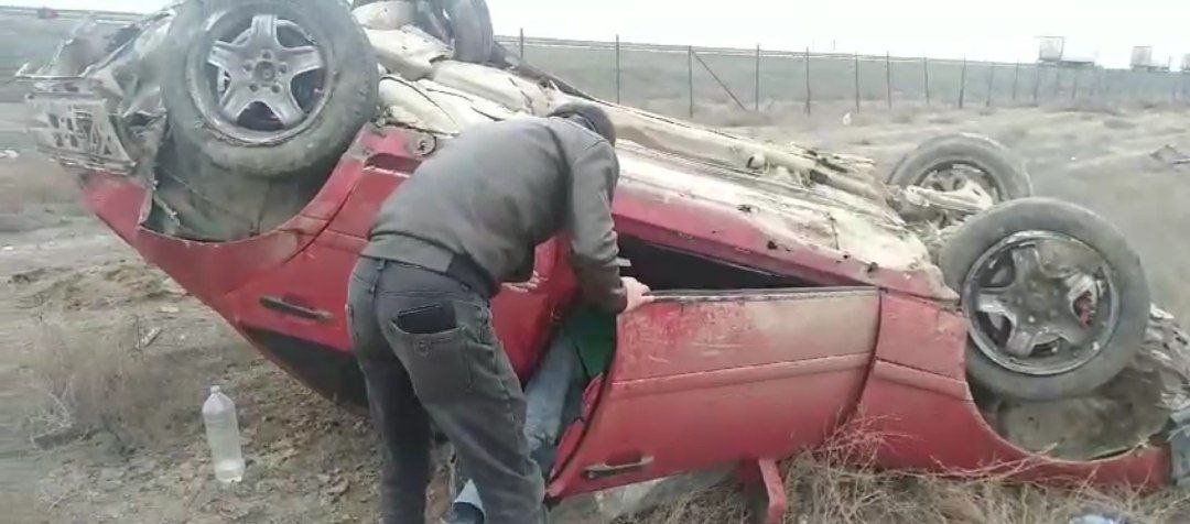 Salyanda qəza olub, 3 nəfər xəsarət alıb - VİDEO Salyanda qəza olub, 3 nəfər xəsarət alıb - VİDEO