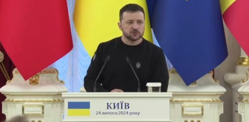 Ukrayna Qərb müttəfiqlərinin verdiyi silahlardan yalnız bu halda istifadə edir - Zelenskidən AÇIQLAMA - VİDEO