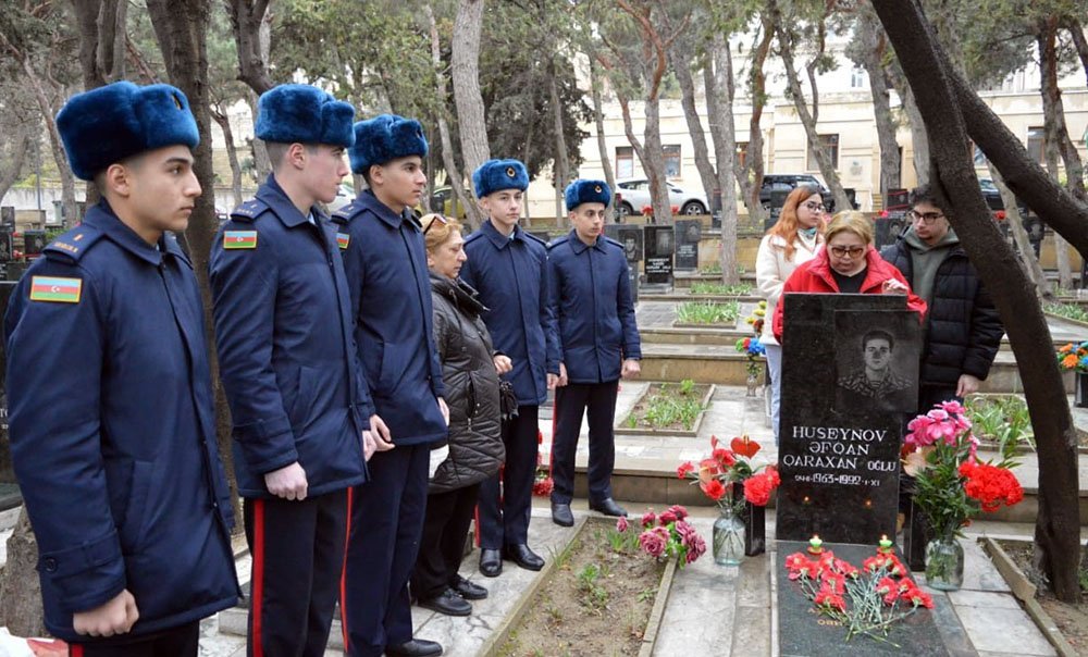 Şəhidlərimizin xatirəsi anıldı - FOTO - foto 2