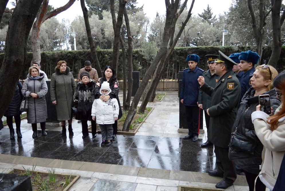 Şəhidlərimizin xatirəsi anıldı - FOTO - foto 6