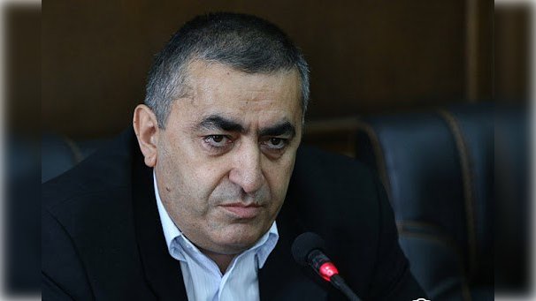 Zelenskinin səfəri ölkəmizi Rusiya-Ukrayna qarşıdurması meydanına çevirəcək - Erməni deputat