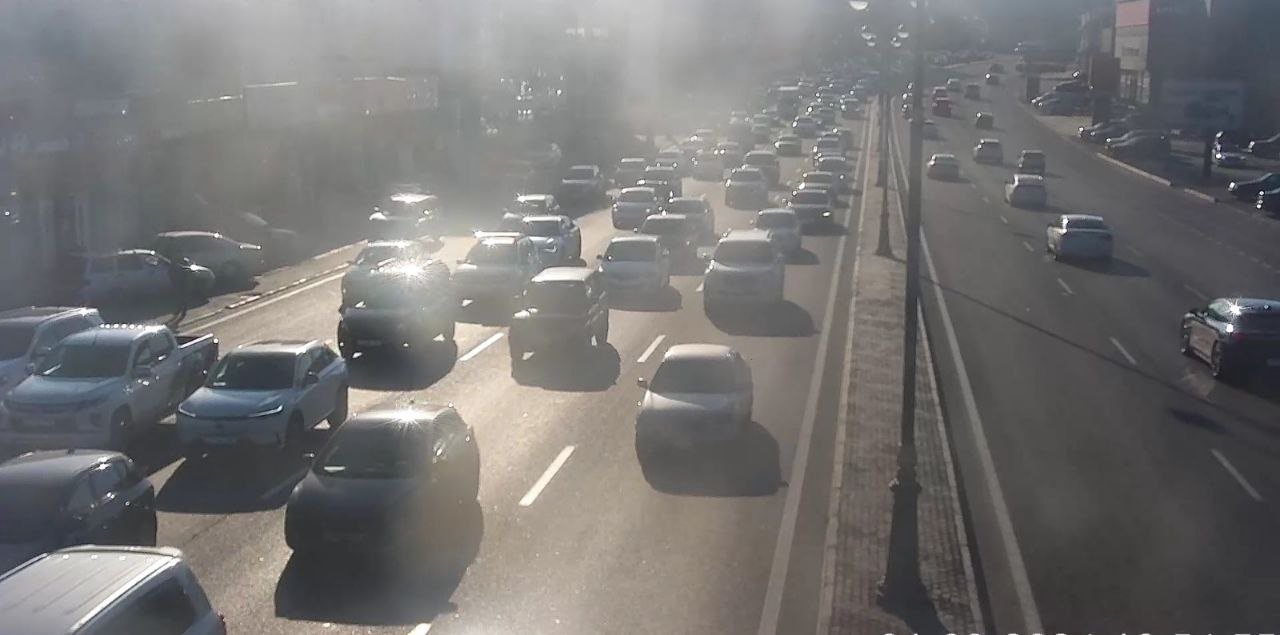 Babək prospektində QƏZA: Sıxlıq yarandı - FOTO 