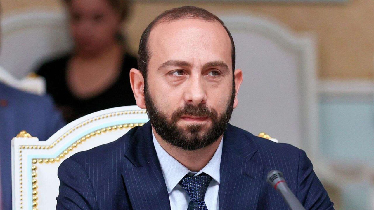 Mirzoyan: “Ermənistan Türkiyə ilə sərhədlərin açılmasını istəyir” – VİDEO Mirzoyan: “Ermənistan Türkiyə ilə sərhədlərin açılmasını istəyir” – VİDEO