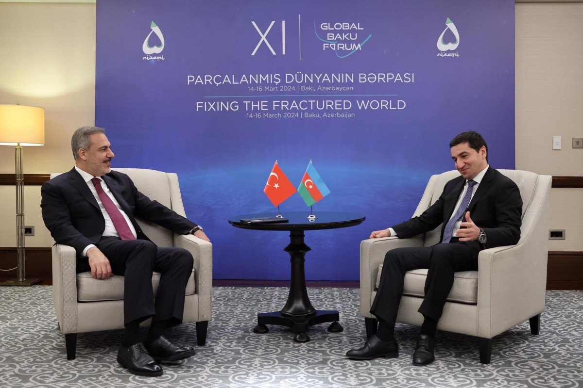 Hikmət Hacıyev Hakan Fidanla GÖRÜŞDÜ 