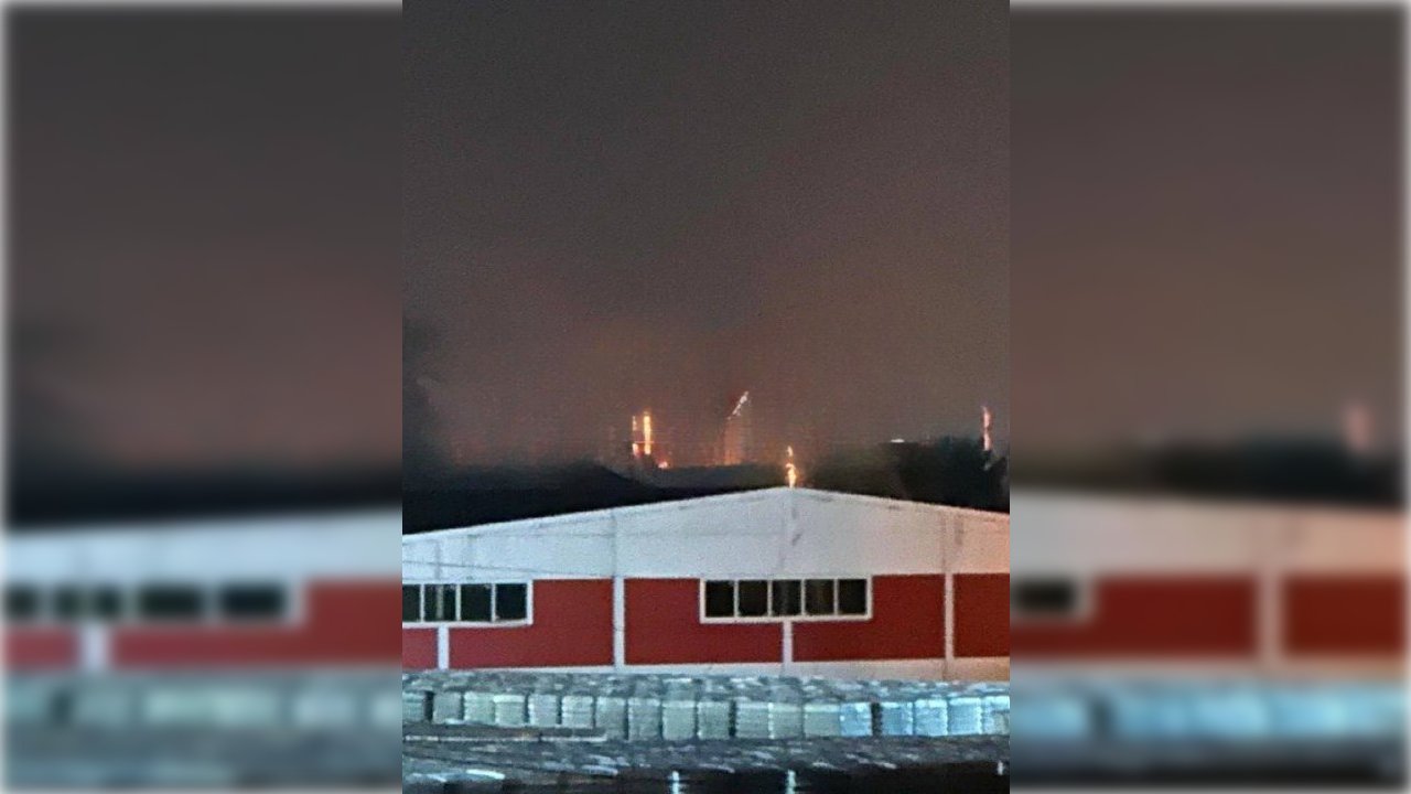 Ukrayna PUA-ları Rusiyanın neft emalı zavoduna hücum etdi - VİDEO