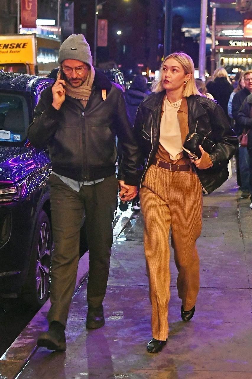 Cici Hadid və Bredli Kuper Nyu-Yorkda yenidən əl-ələ GÖRÜNTÜLƏNDİLƏR – FOTO  - foto 1