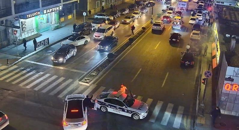 Yaşayış binasındakı yanğın söndürüldü - FOTO/VİDEO - foto 2