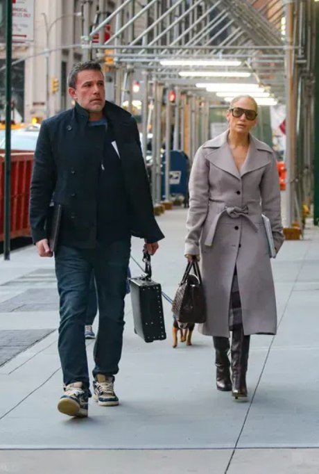 Cennifer Lopez və Ben Afflek Nyu-Yorkda YAZ TƏTİLİNDƏ – FOTO  - foto 1
