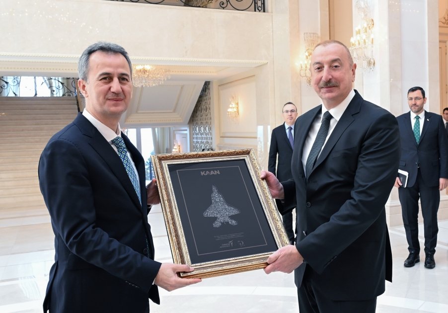 İlham Əliyev Türkiyə Prezident Administrasiyasının komitə sədrini qəbul edib - FOTO - foto 4