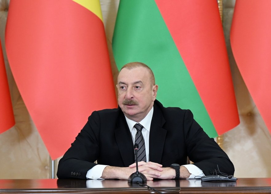 Prezident: “Neokolonializmə qarşı mübarizə xarici siyasət istiqamətlərimiz arasında xüsusi önəm daşıyır” Prezident: “Neokolonializmə qarşı mübarizə xarici siyasət istiqamətlərimiz arasında xüsusi önəm daşıyır”