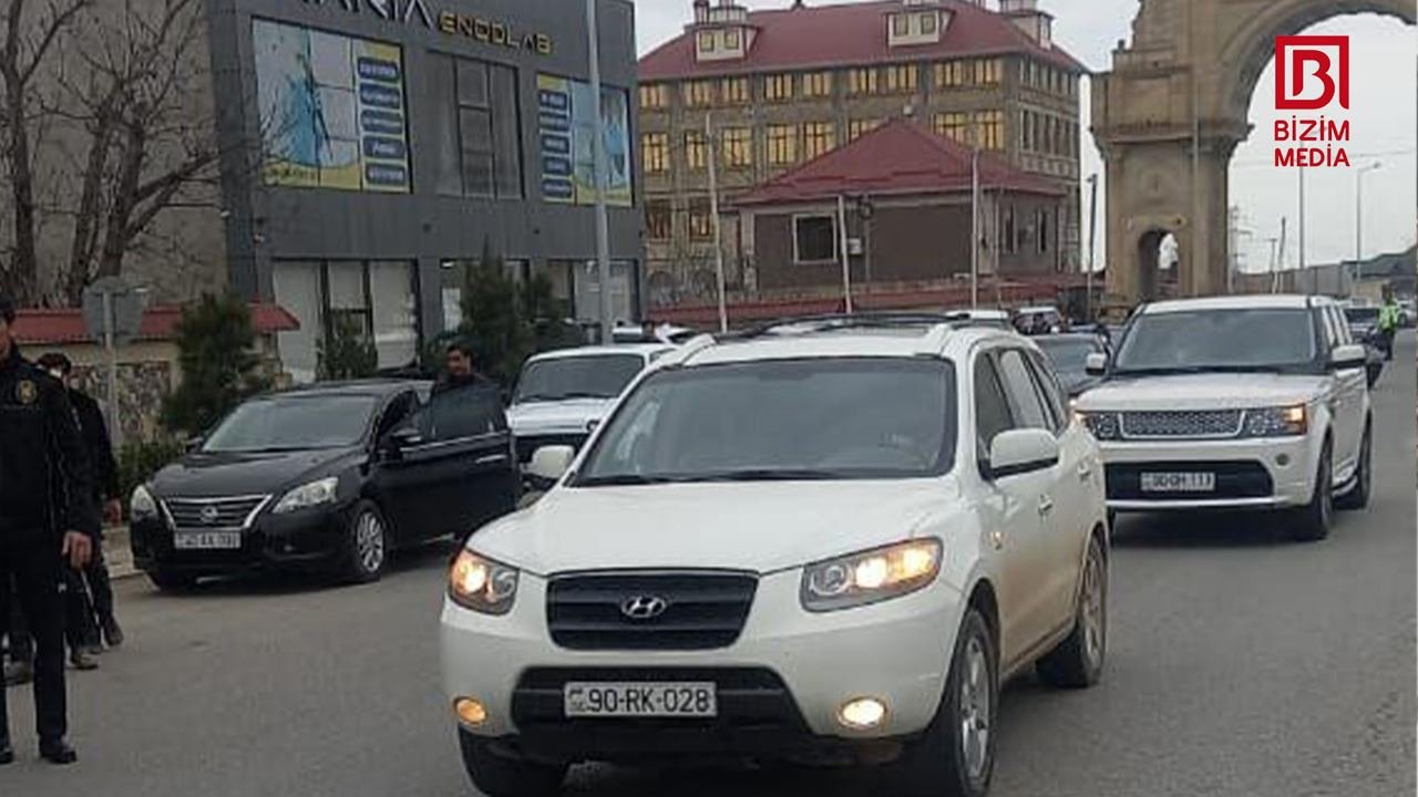 Ötən gün həlak olan əsgərimiz Qubaya gətirildi – FOTO/VİDEO   - foto 4